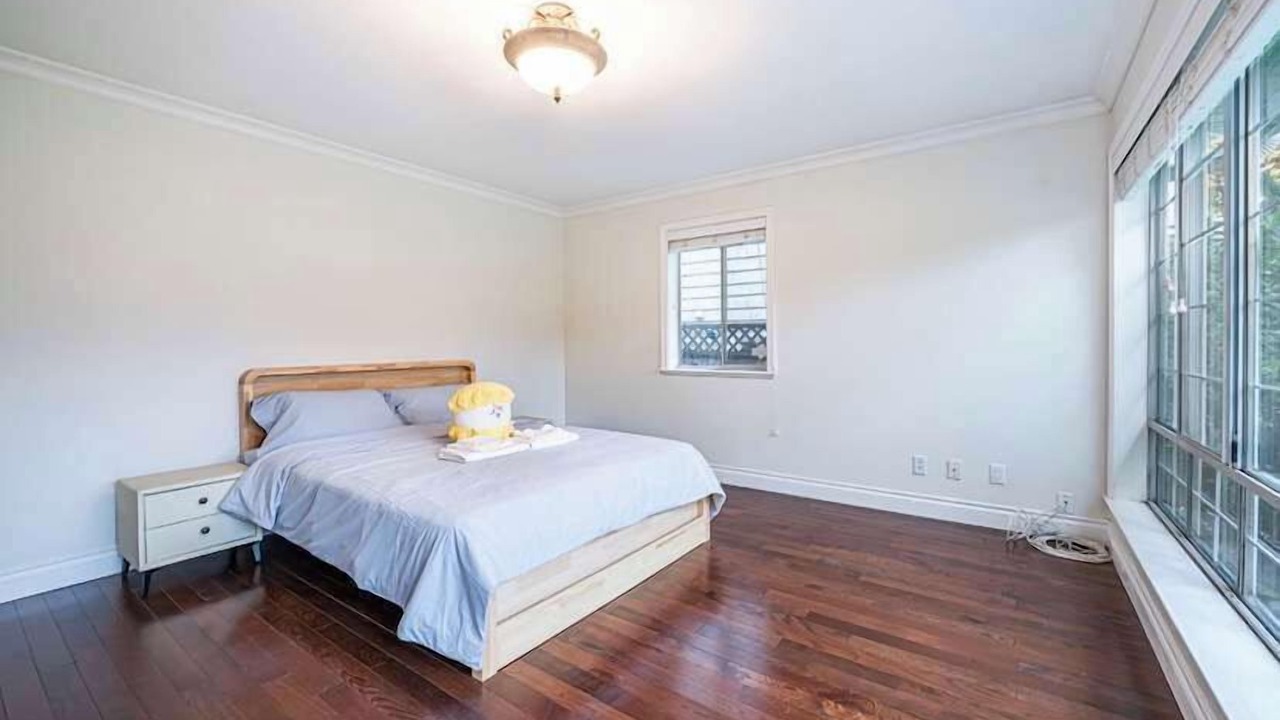 Photo of Bedroom in West Point Grey