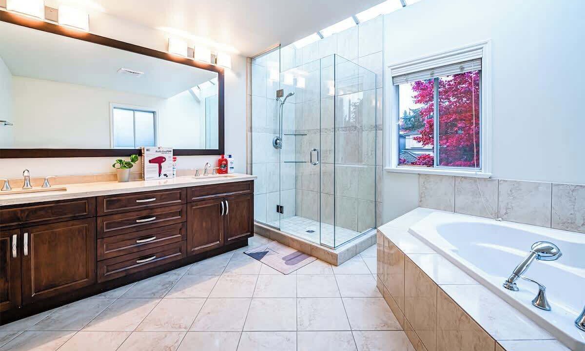 Photo of Bathroom in West Point Grey
