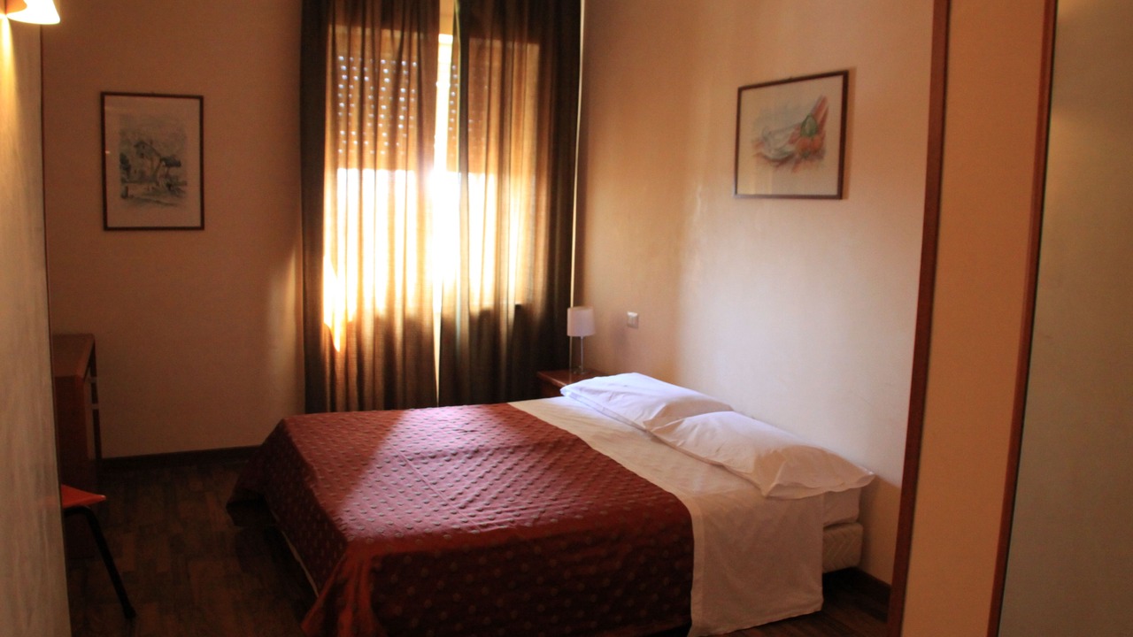 Photo of Bedroom in Gela