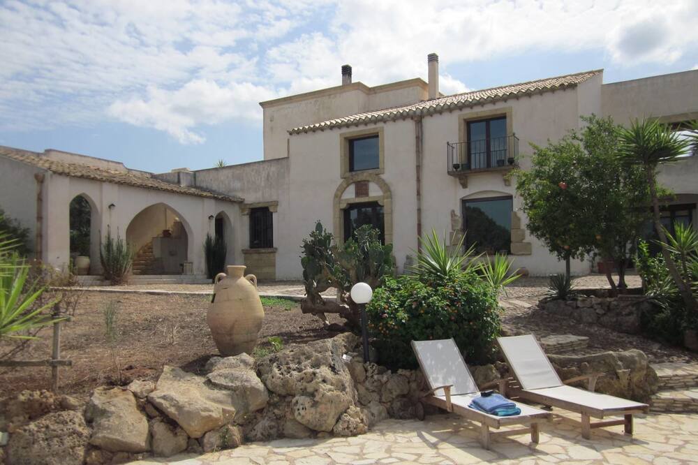 Photo of Outdoor in Marsala
