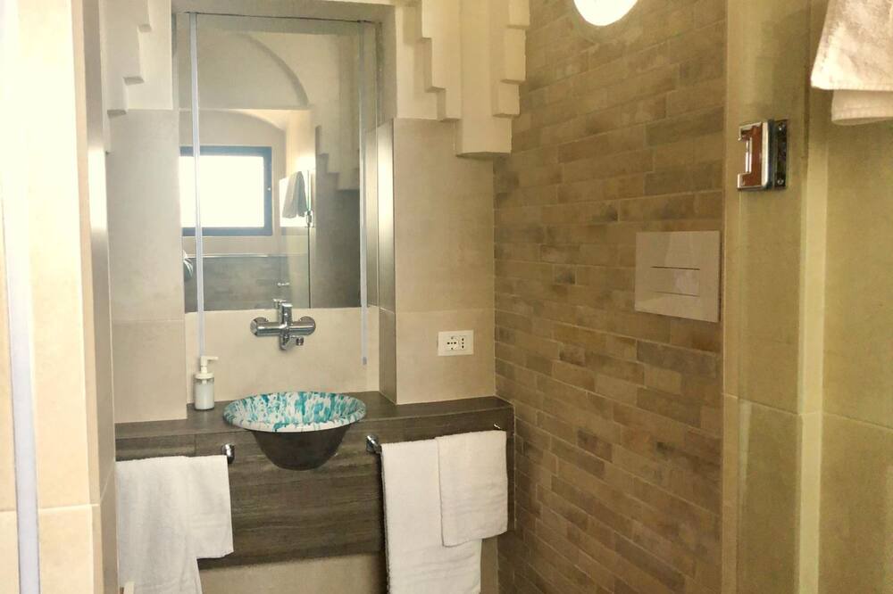 Photo of Bathroom in Marsala