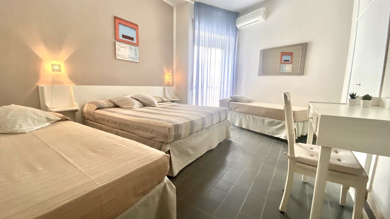 Photo of Bedroom in Latina Lido