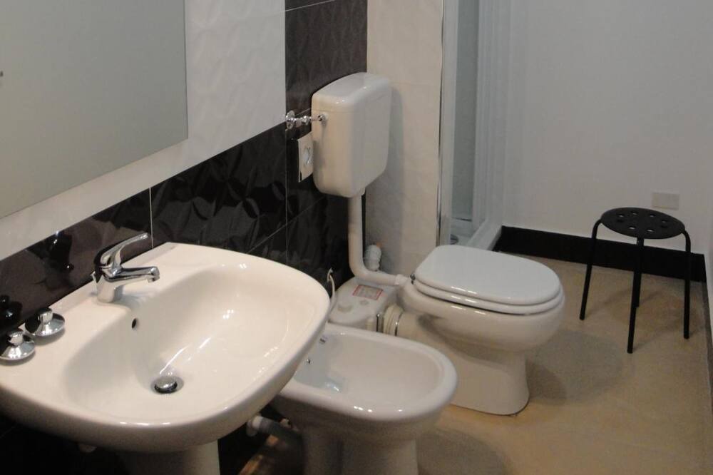 Photo of Bathroom in Villarosa