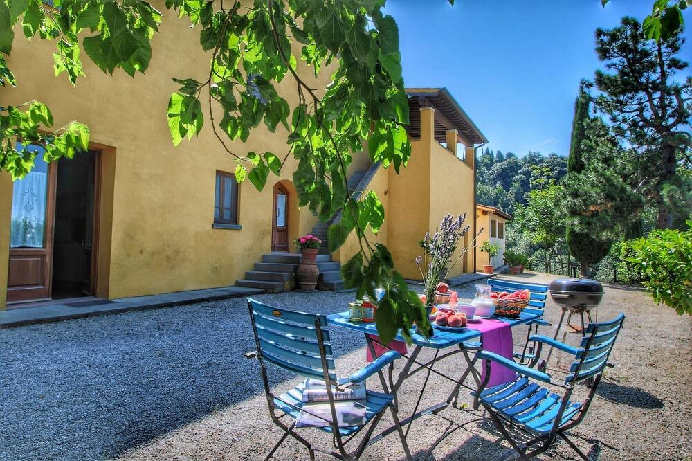 Photo of Patio Balcony in Castelfranco di Sopra