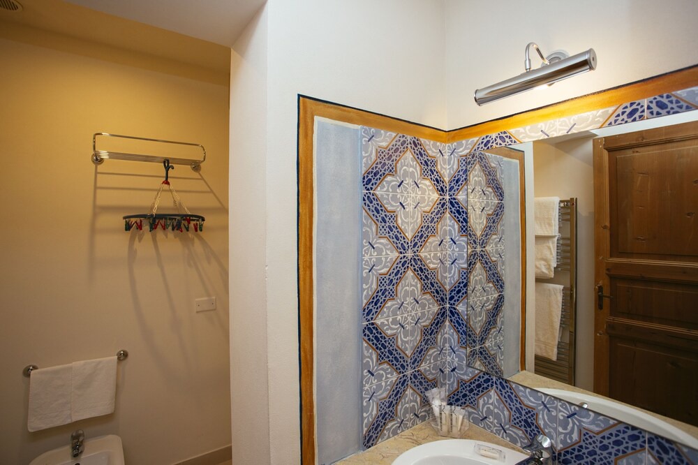 Photo of Bathroom in Purgatorio