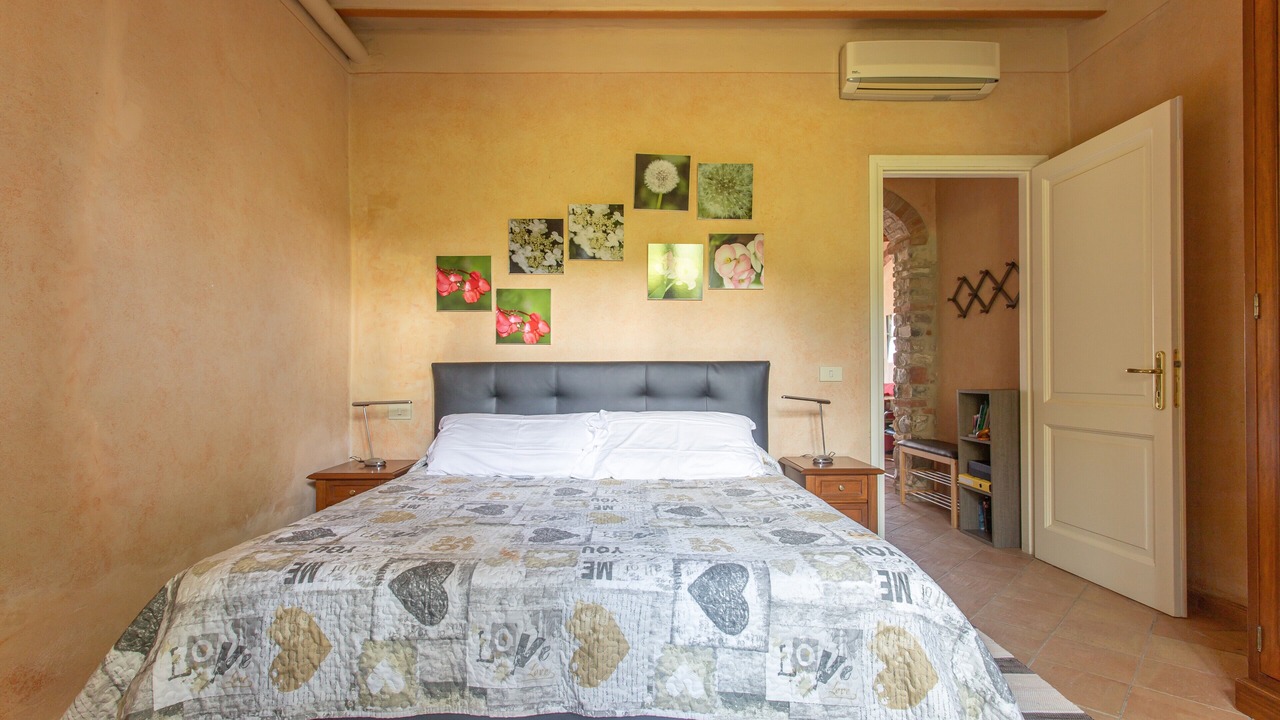 Photo of Bedroom in Riotorto