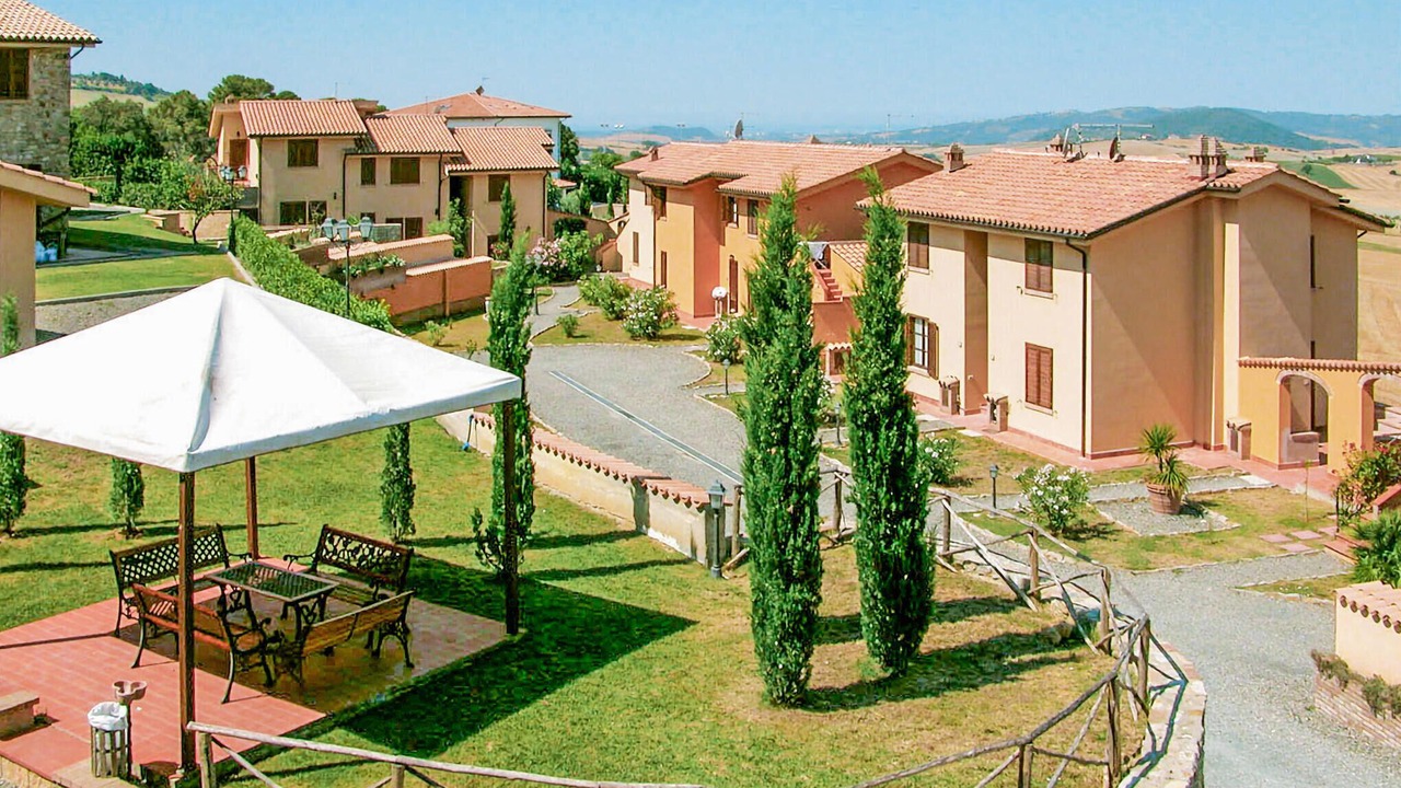 Photo of Others in Pomaia