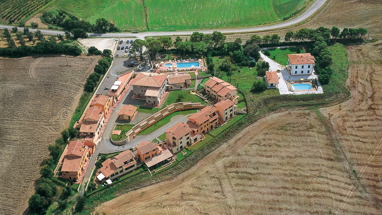 Photo of Others in Pomaia