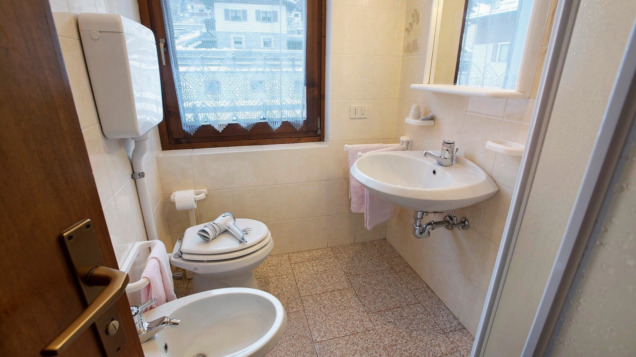 Photo of Bathroom in Cepina