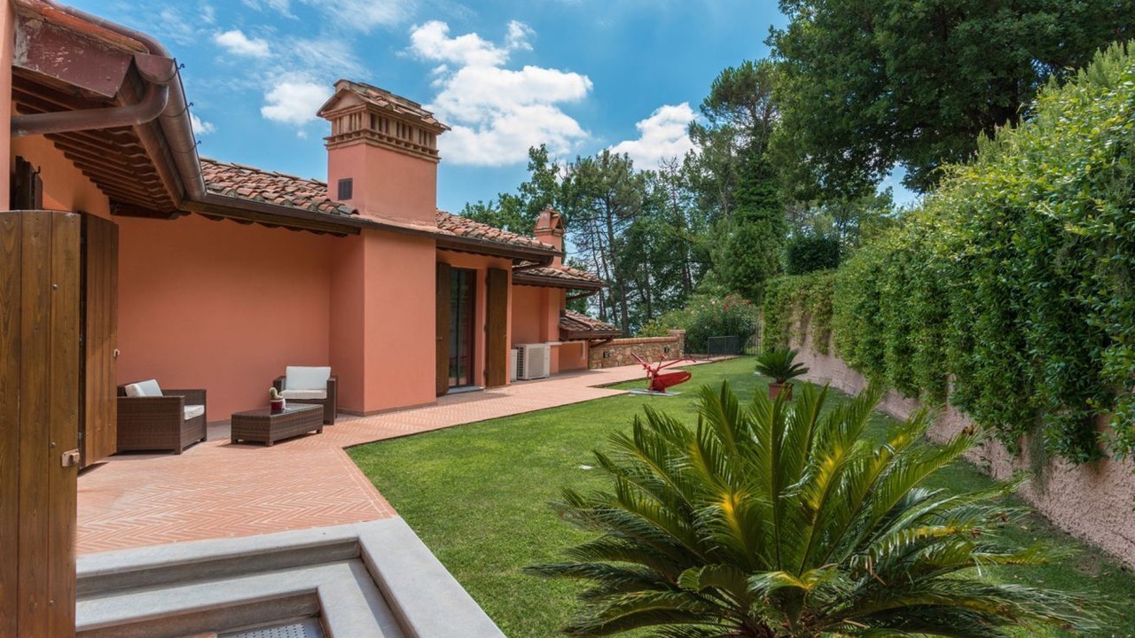 Photo of Patio Balcony in Margine Coperta-Traversagna