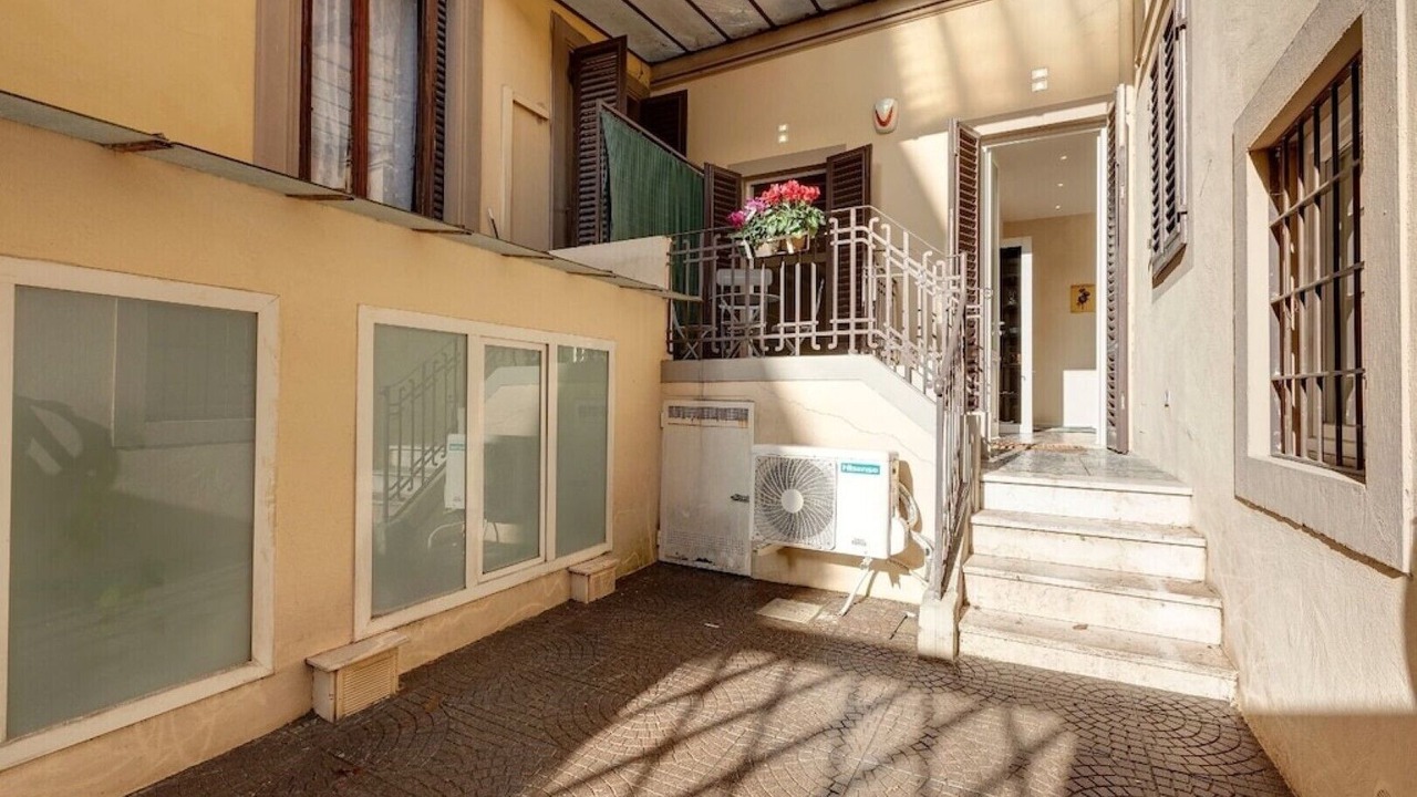 Photo of Outdoor in Le Cure