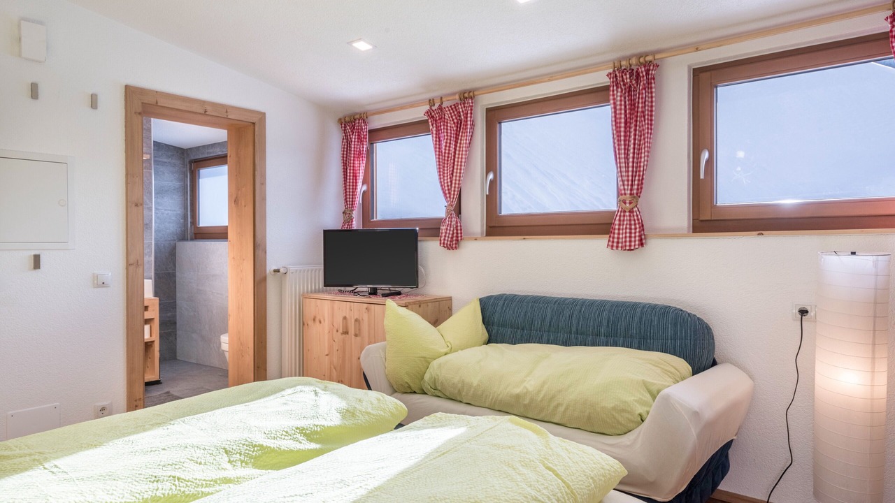 Photo of Bedroom in Cadipietra