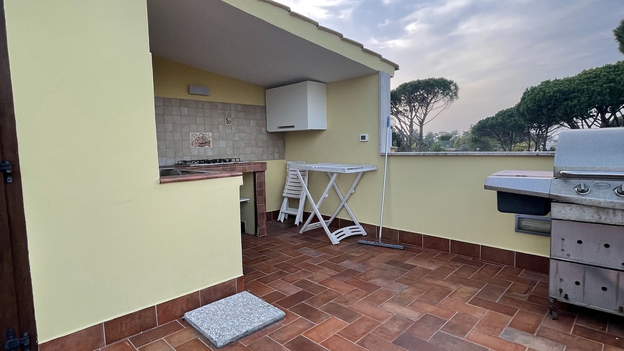 Photo of Patio Balcony in Latina Lido