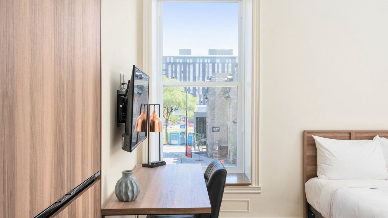 Photo of Bedroom in Latin Quarter