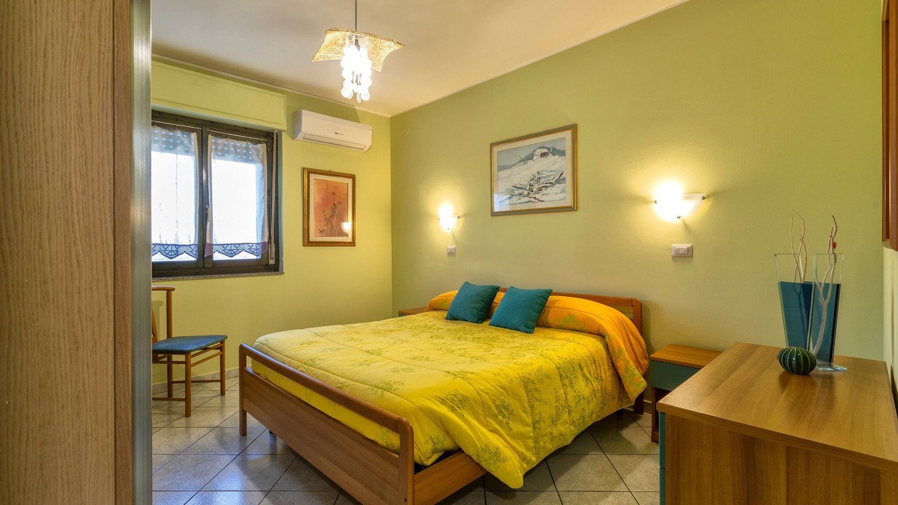 Photo of Bedroom in Lido