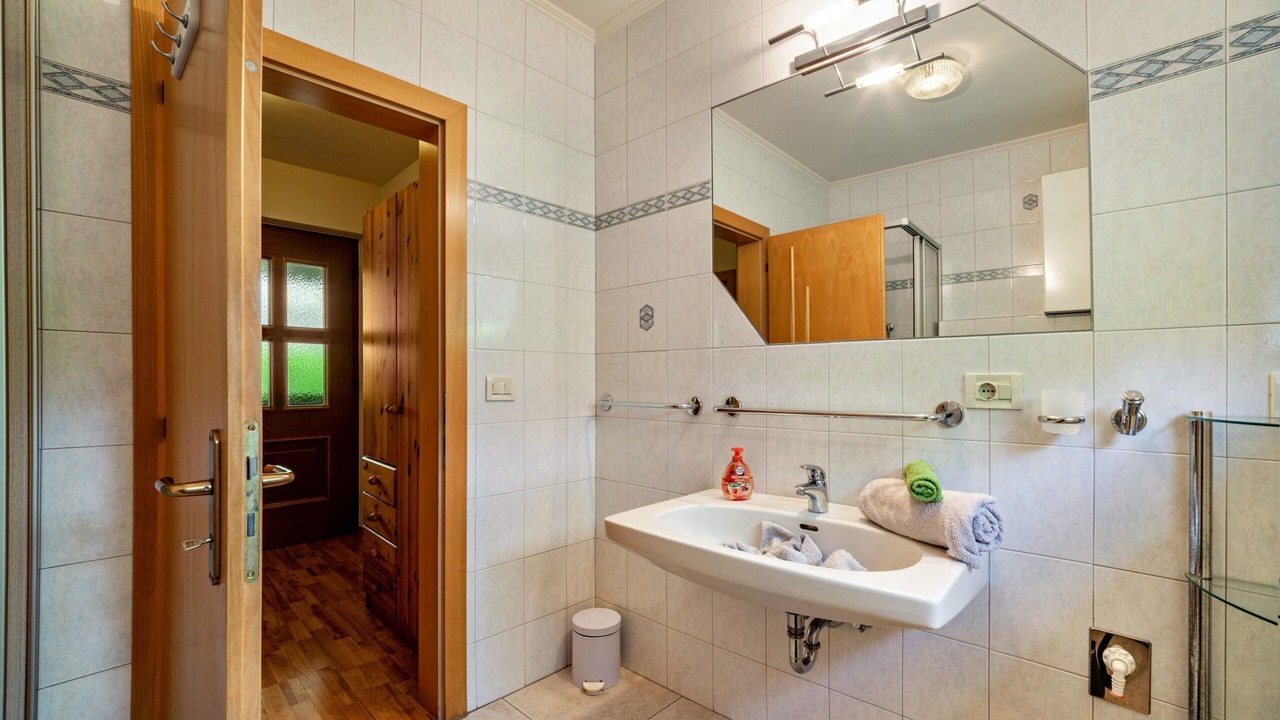 Photo of Bathroom in Schenna