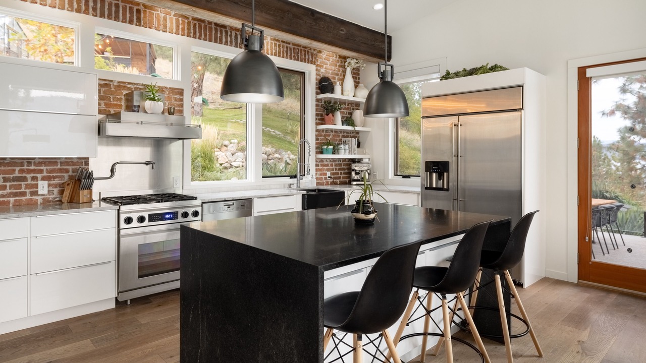 Photo of Kitchen in Okanagan Centre