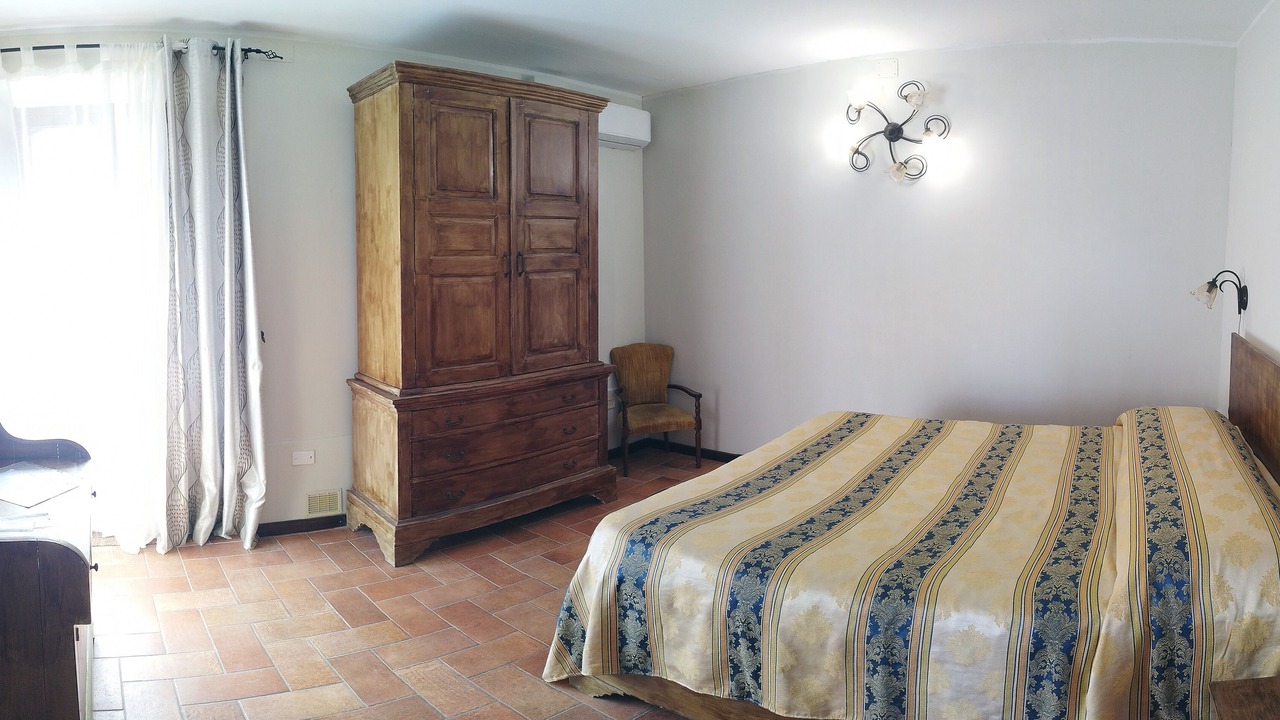 Photo of Bedroom in Puntalazzo