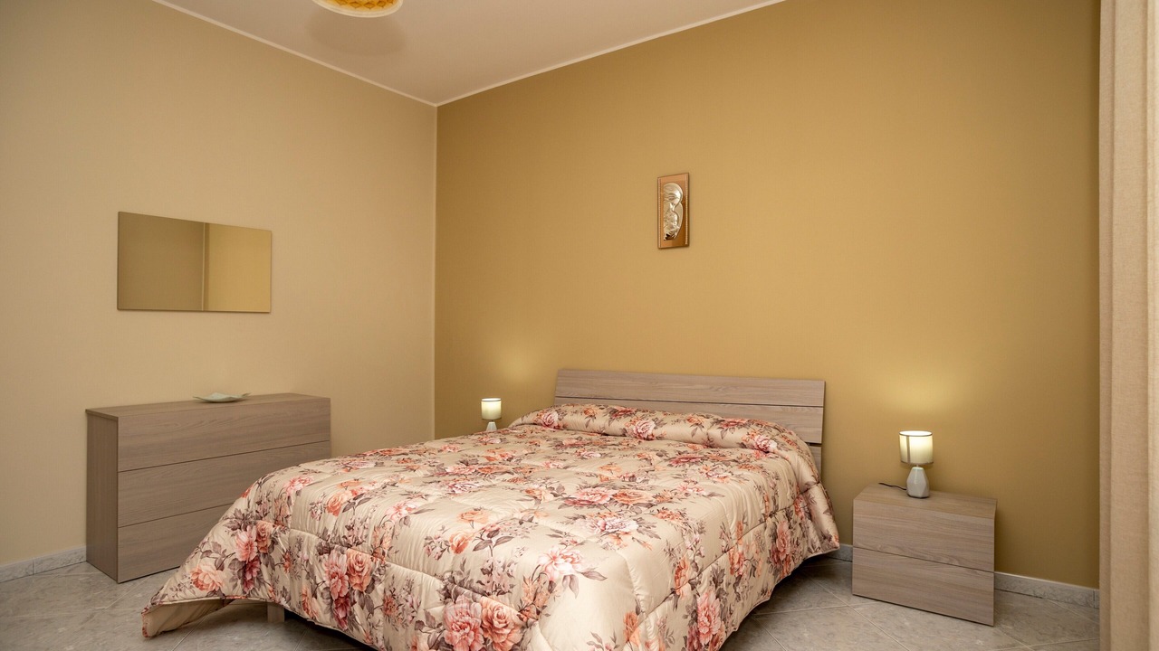 Photo of Bedroom in Capri Leone