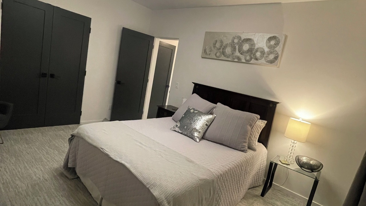 Photo of Bedroom in Black Mountain