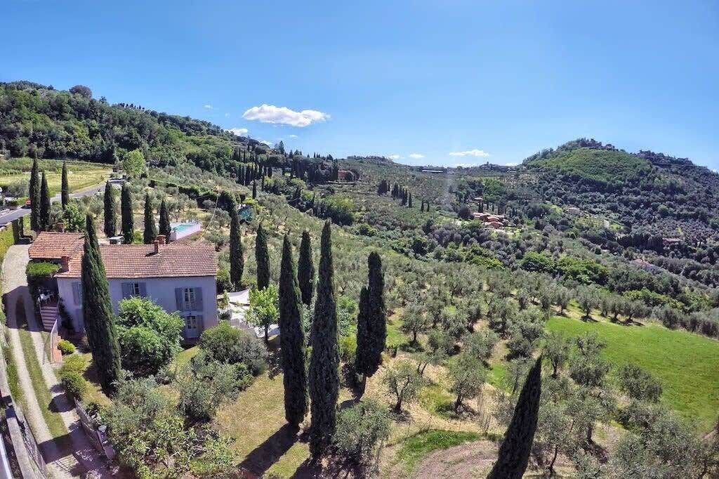Photo of Others in Margine Coperta-Traversagna