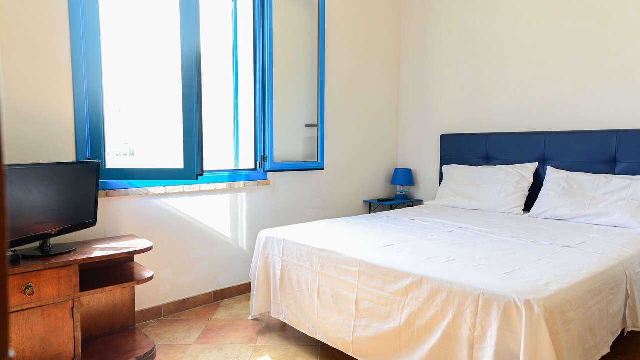 Photo of Bedroom in Marettimo