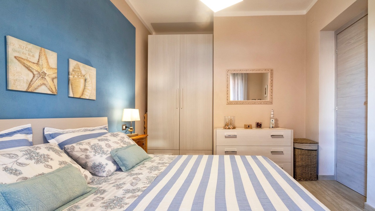 Photo of Bedroom in Lido