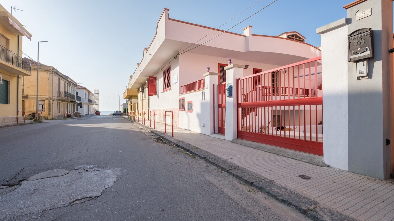 Photo of Outdoor in Barcellona Pozzo di Gotto