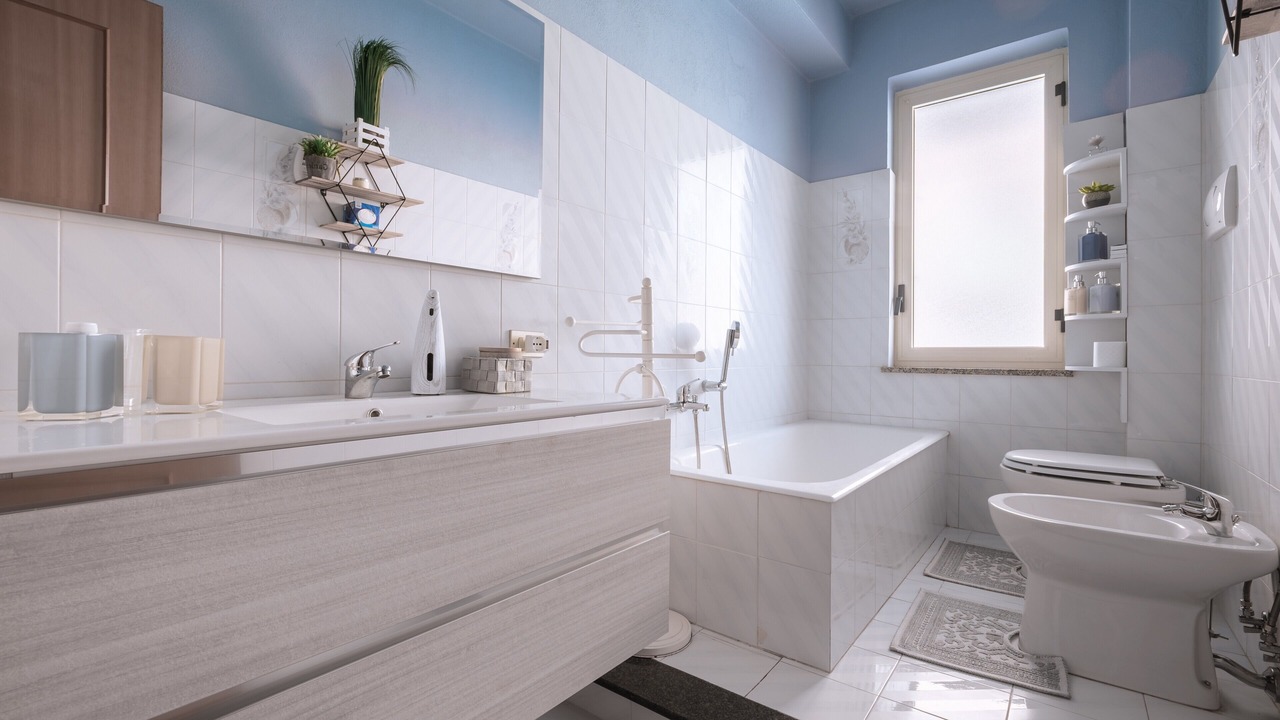 Photo of Bathroom in Barcellona Pozzo di Gotto
