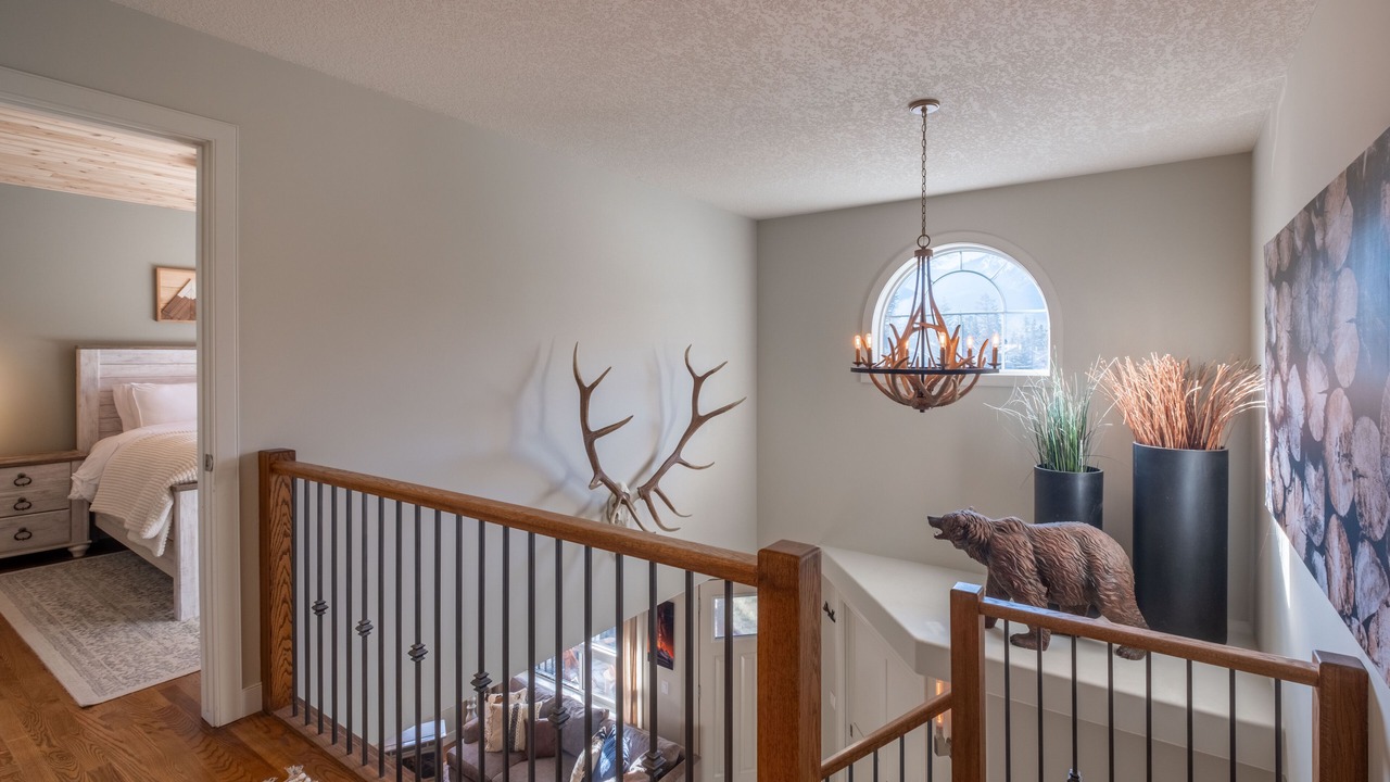 Photo of Bedroom in Cougar Creek