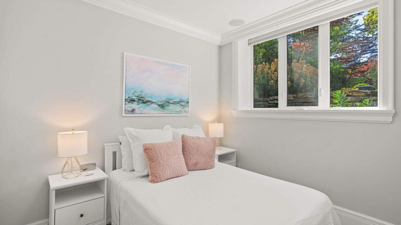 Photo of Bedroom in Kitsilano