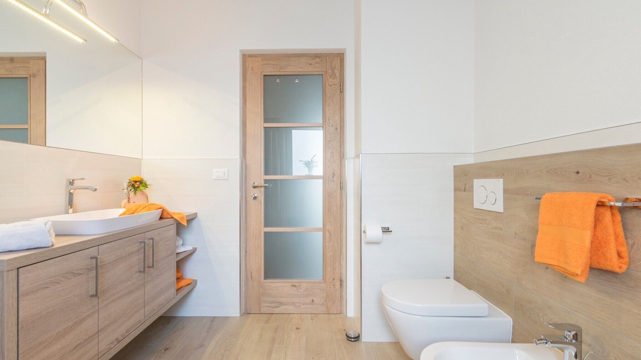 Photo of Bathroom in Gais