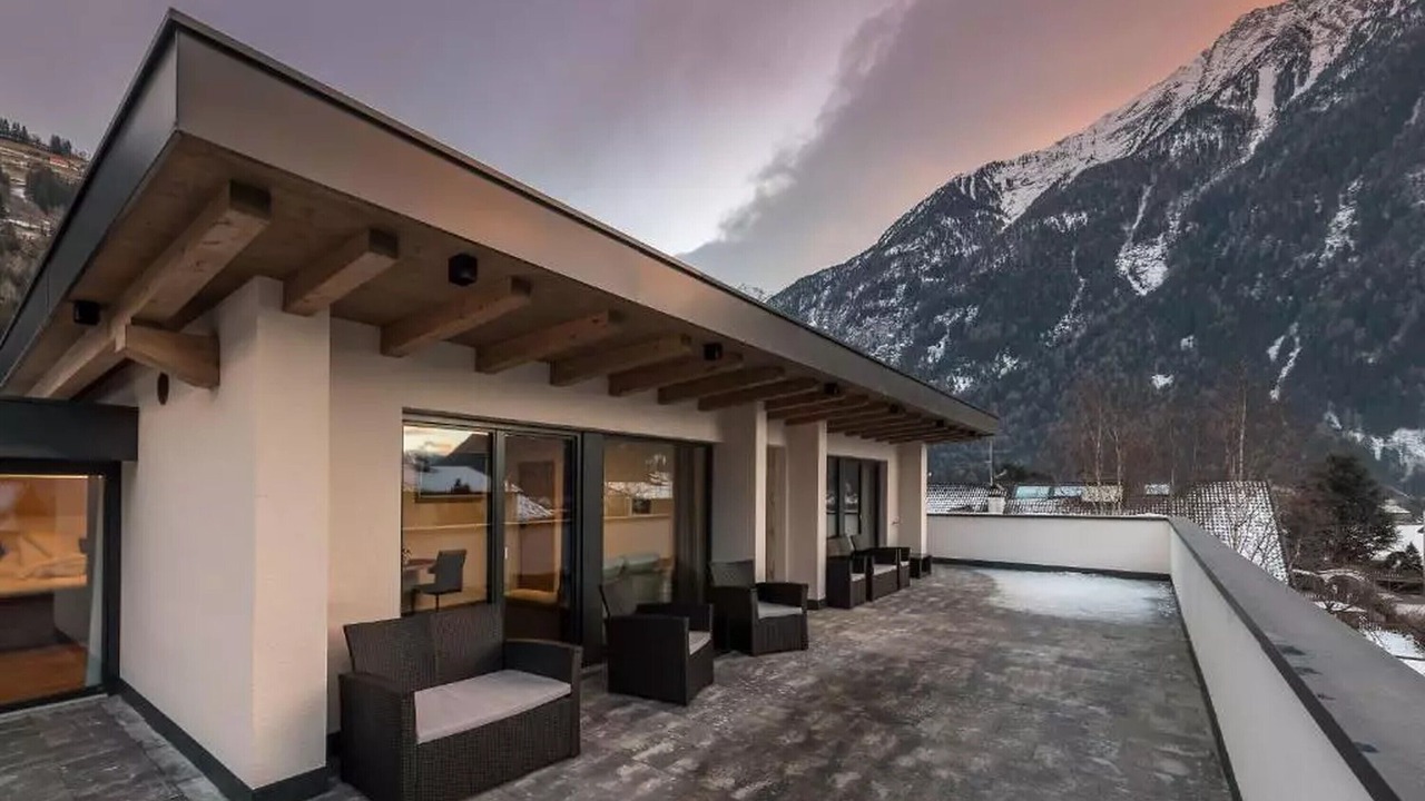 Photo of Patio Balcony in Sand in Taufers