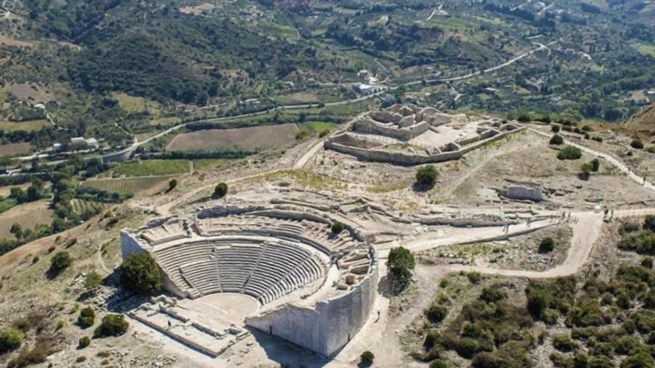 Photo of Others in Salemi