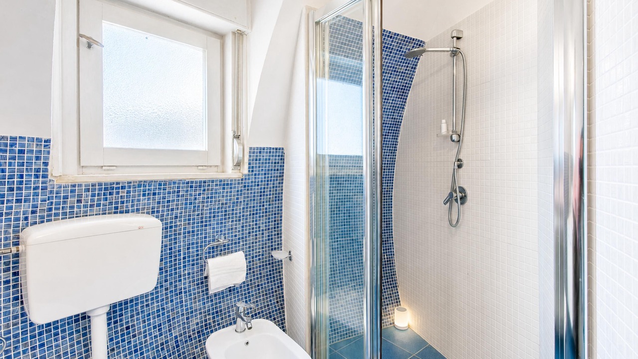 Photo of Bathroom in Macari