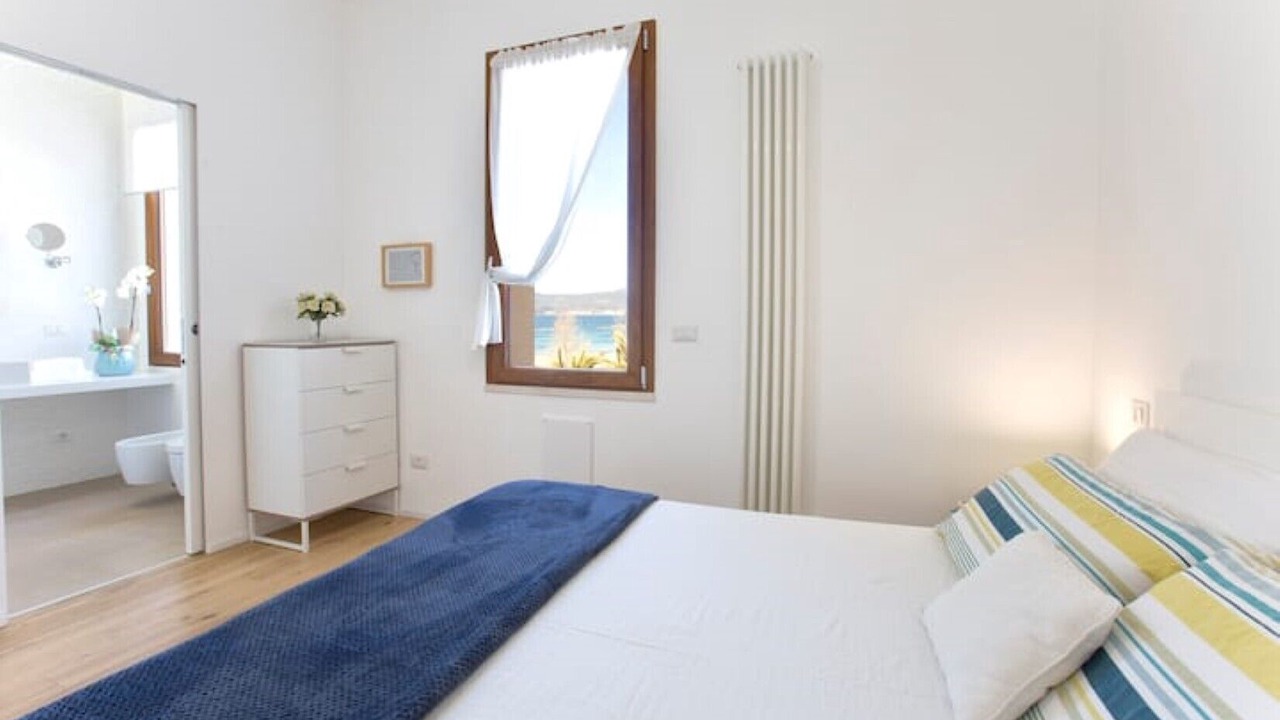 Photo of Bedroom in Lido