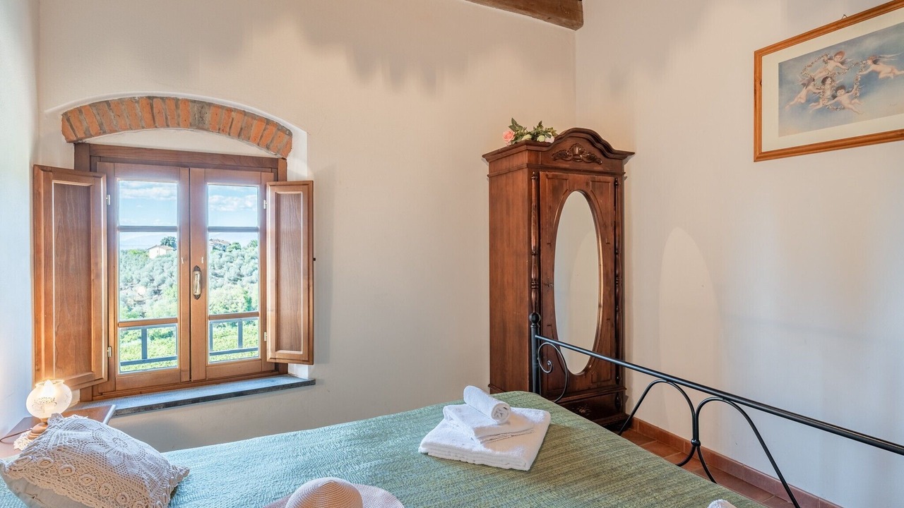 Photo of Bedroom in Lamporecchio