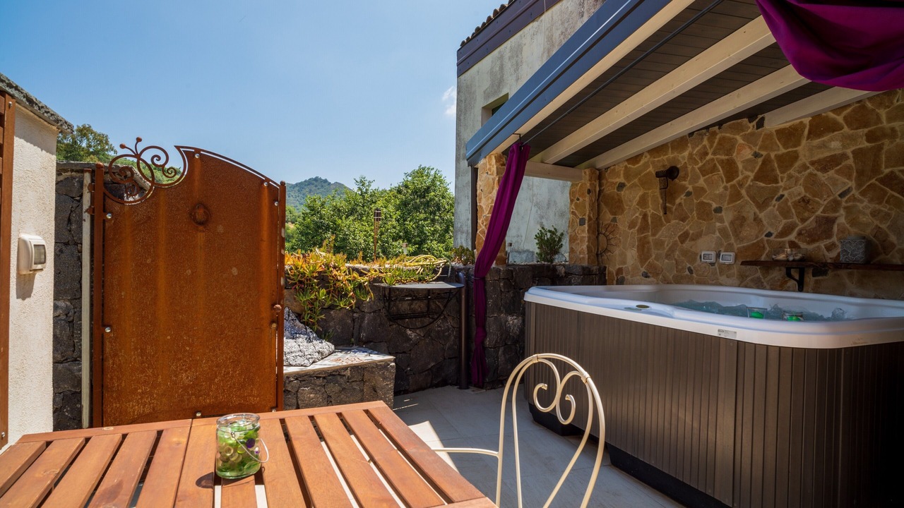 Photo of Outdoor in Rovittello