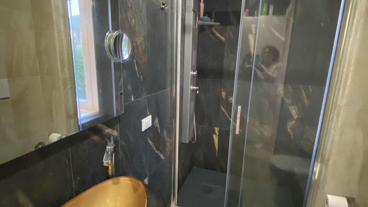 Photo of Bathroom in Anzio