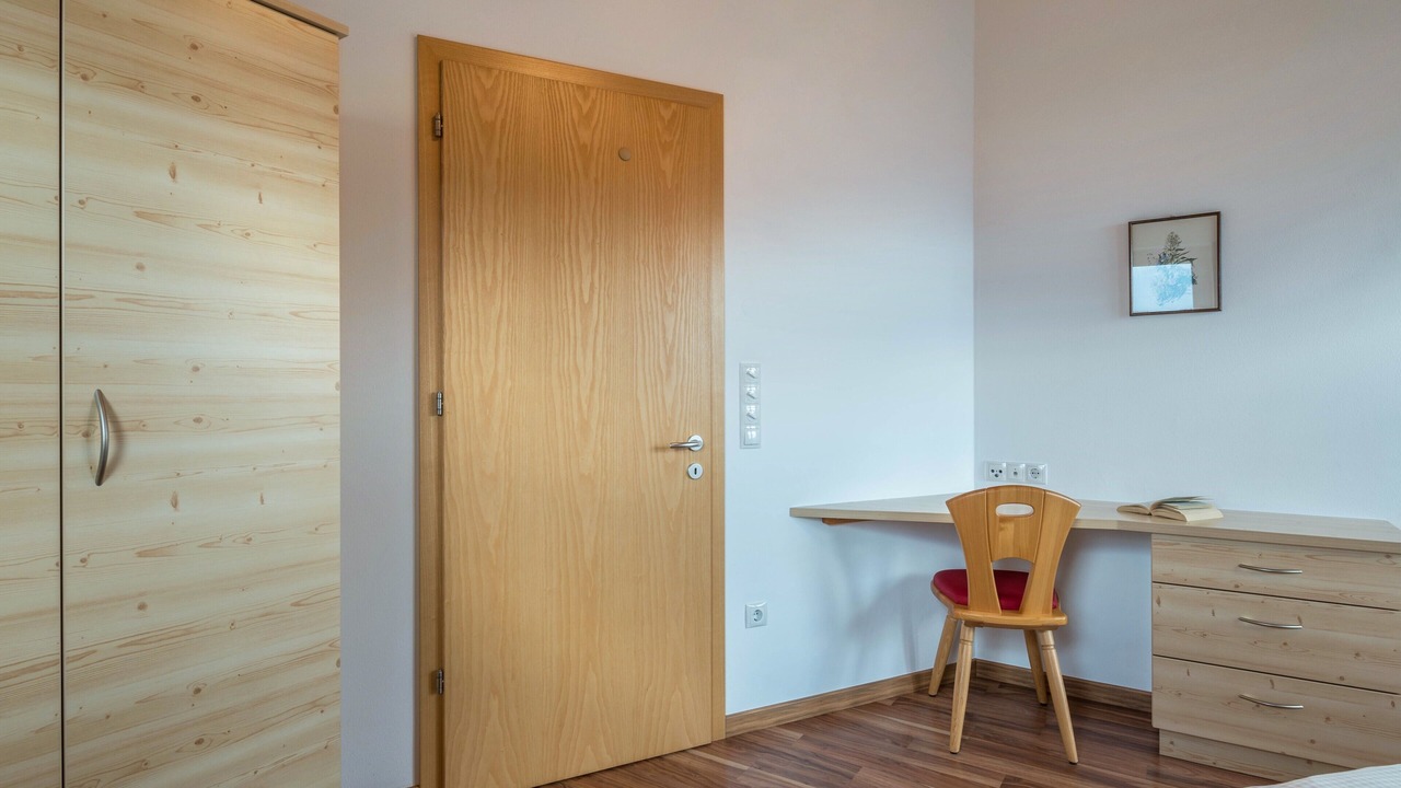 Photo of Bedroom in Laion