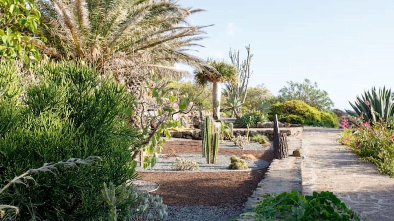 Photo of Outdoor in Rekhale