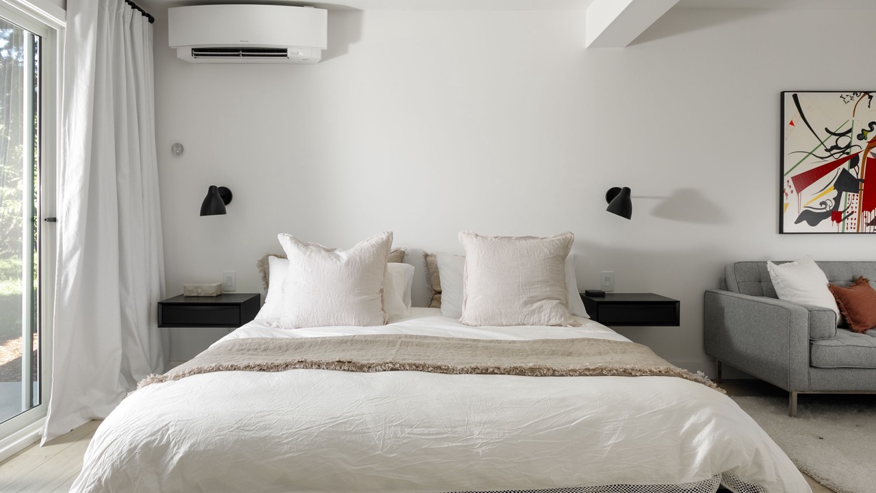 Photo of Bedroom in Okanagan-Similkameen