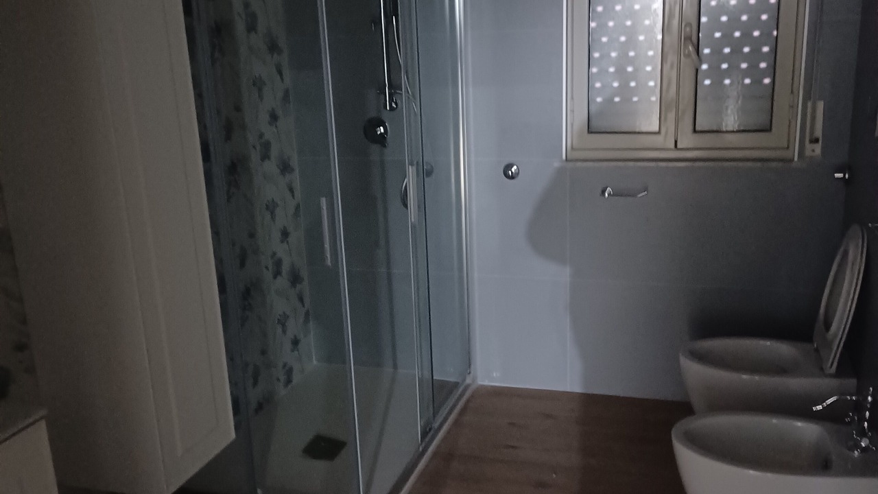 Photo of Bathroom in Gela