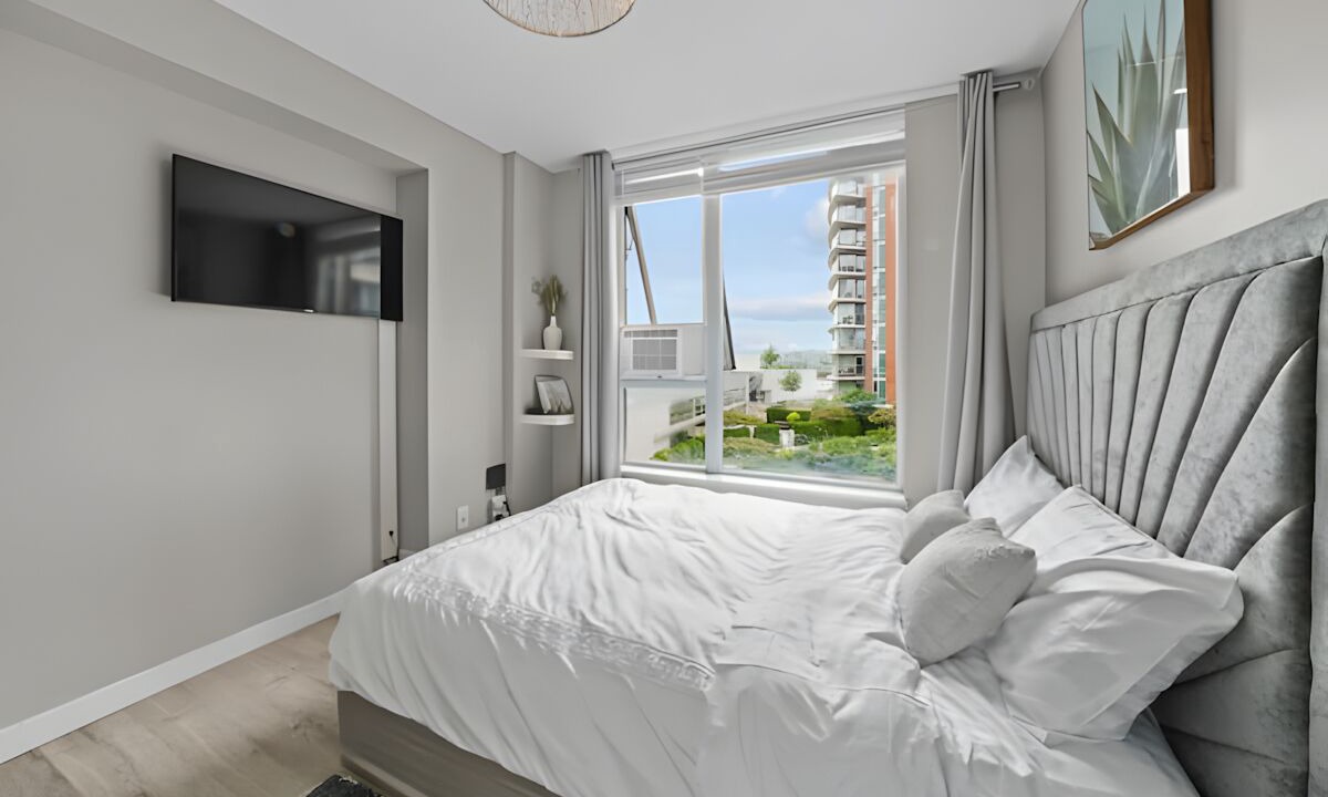 Photo of Bedroom in Gastown