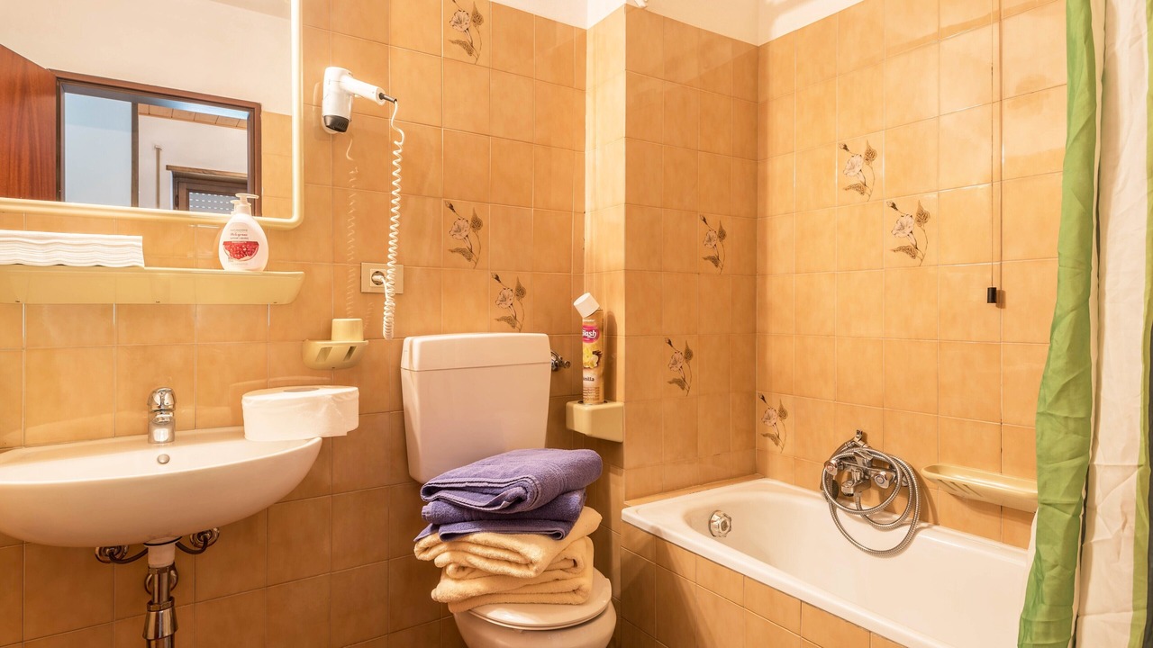 Photo of Bathroom in Funes