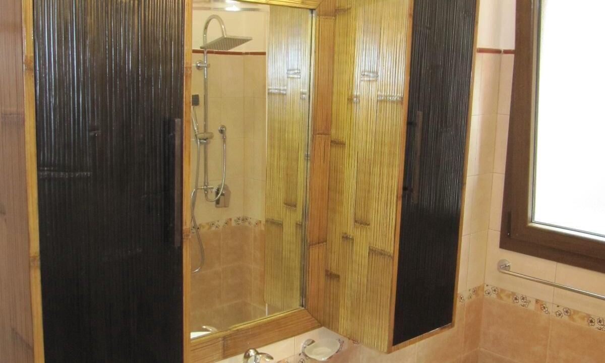 Photo of Bathroom in Kamma