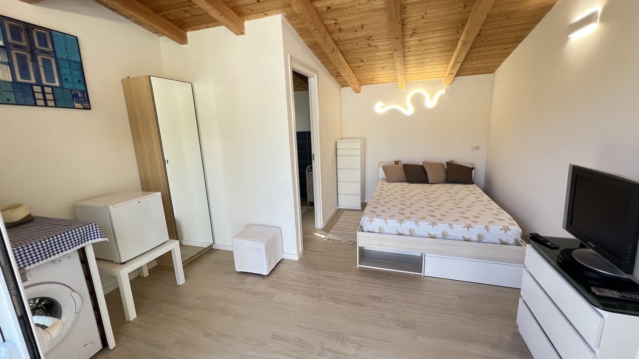 Photo of Bedroom in Latina Lido