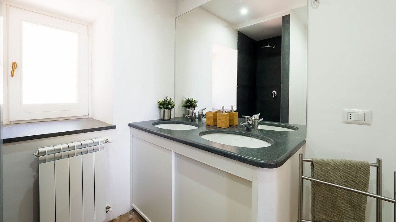 Photo of Bathroom in Montelaguardia