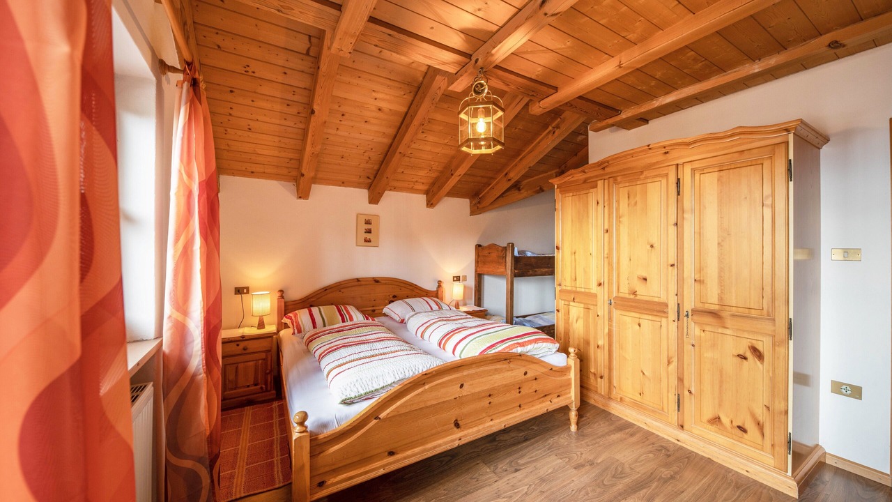 Photo of Bedroom in San Genesio Atesino