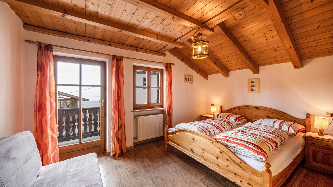 Photo of Bedroom in San Genesio Atesino